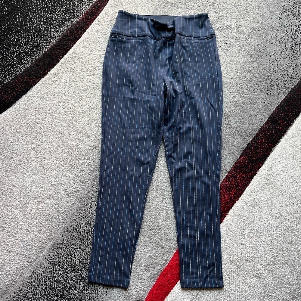 Beta Brand Blue Pin Stripe Leggings